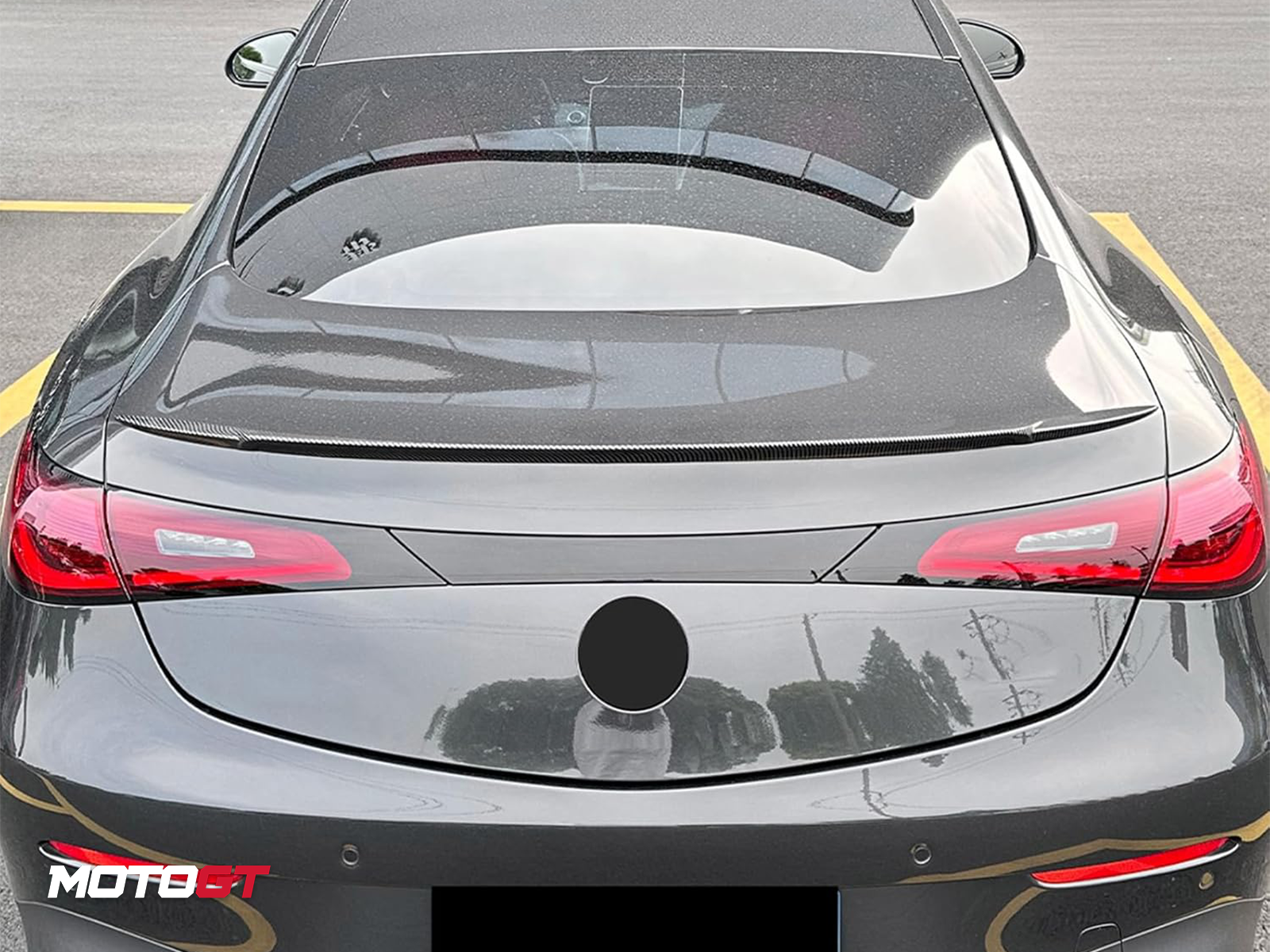 CLE CLASS REAR SPOILER